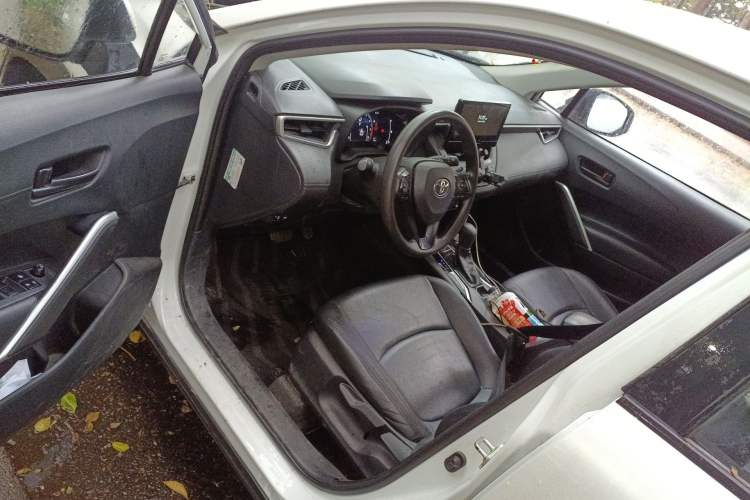 Used Toyota Corolla Cross 2023 2.0L Pioneer Edition Driver Seat