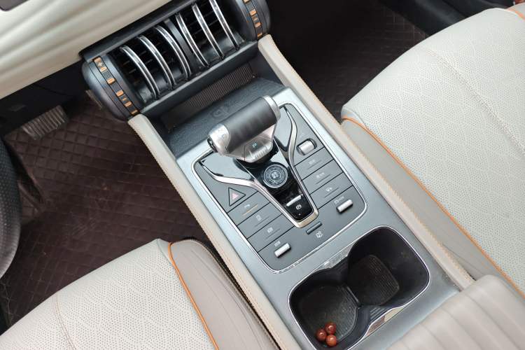 Used BYD Yuan PLUS 2023 Champion Edition 430KM Superior Model Gear Lever