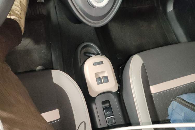 Used ORA Black Cat 2022 351 km Comfort Version Ternary Lithium