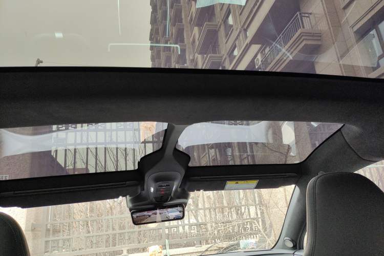 Used Avatr 11 2023 Harmony 90-degree Rear-wheel Drive Business Edition Headliner