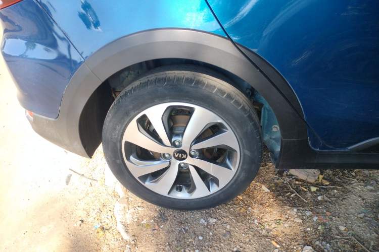 Used Kia KX Cross 2017 1.4L AT GLS
