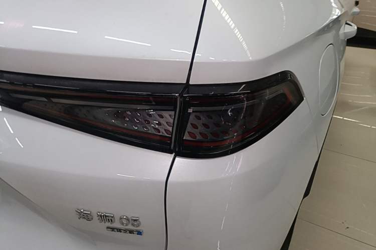 Used BYD Sealion 05 DM-i 2025 DM-i Intelligent Driving 75KM Prestige Model
