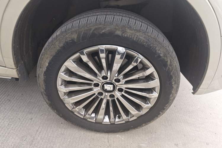 Used Tank 500 New Energy 2024 Hi4-T Right Front Wheel Hub