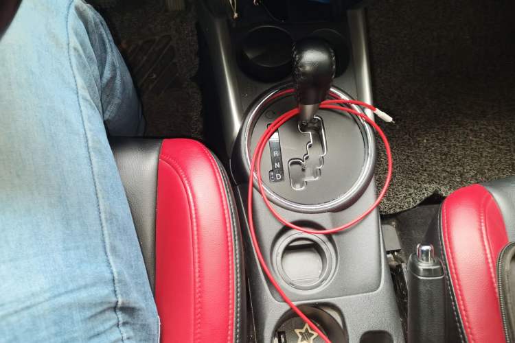 Used Mitsubishi ASX 2013 2.0L CVT Two-Wheel Drive Elite Edition Gear Lever