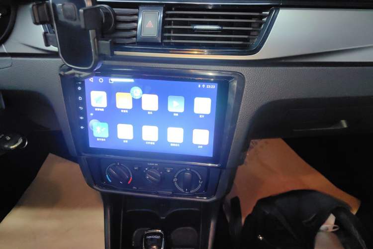 Used Skoda Rapid Spaceback 2020 1.5L Automatic Standard Edition
