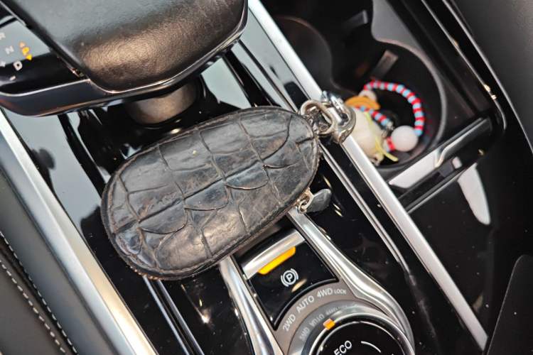 Used CHANGAN CS95 2023 2.0T All-Wheel Drive Premium PLUS
