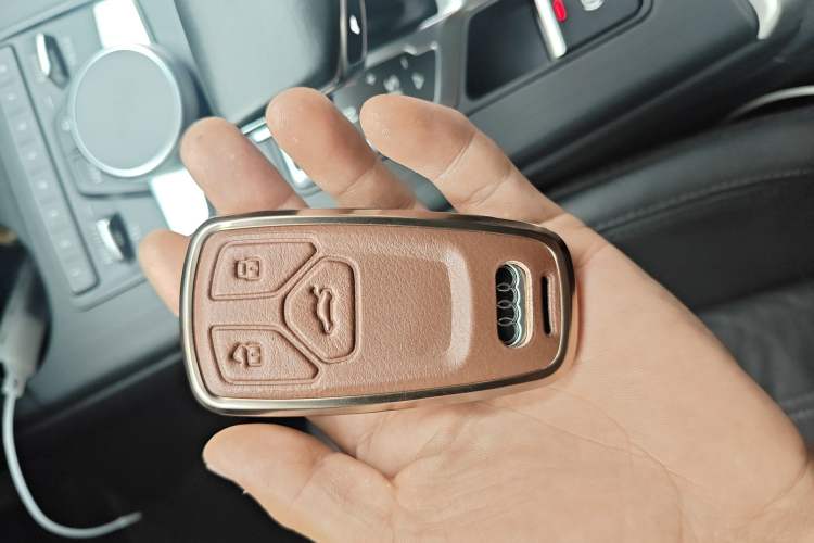 Used Audi A4L 2019 40 TFSI Fashion Edition China VI Emission Standard