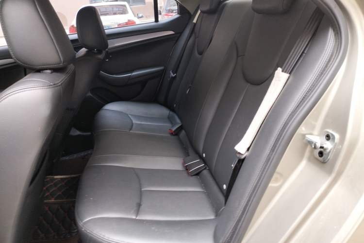 Used Roewe 360 2018 PLUS 1.5L Automatic Luxury Edition
