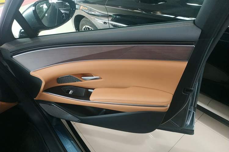 Used BYD Han L 2025 DM-p Four-Wheel-Drive LiDAR Flagship Model