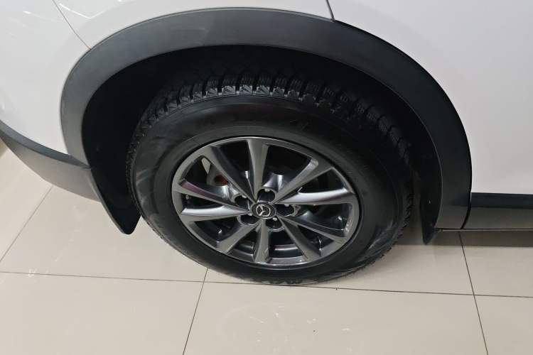 Used Mazda CX-4 2020 2.0L Automatic Two-Wheel Drive Blue Sky Dynamic Edition Right Rear Wheel Hub