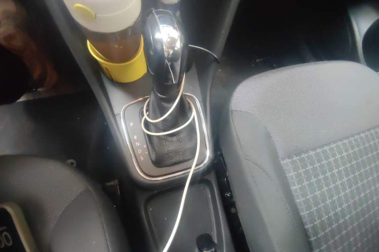 Used Volkswagen Polo 2014 1.6L Automatic Comfort Edition
