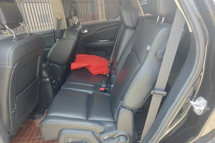 Used Dodge Journey 2016 2.4L Two-Wheel-Drive Touring Edition