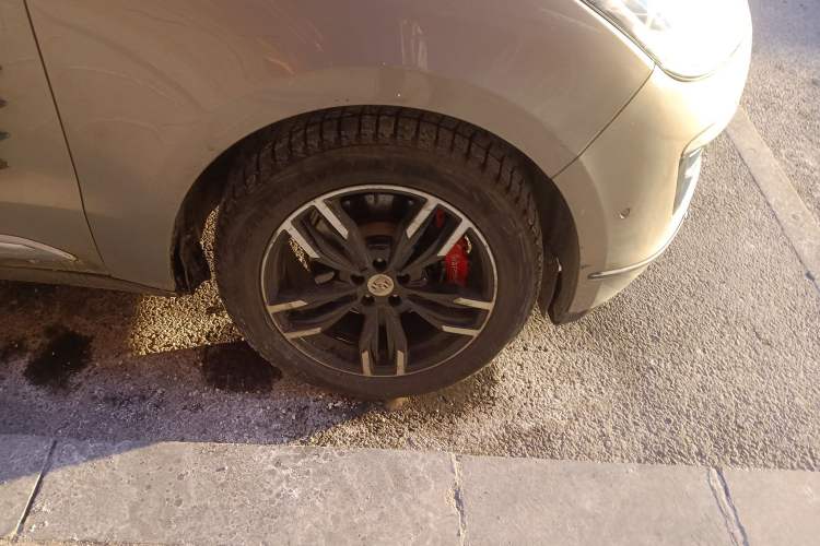 Used Zotye SR9 2017 2.0T Automatic Ultimate Road Edition