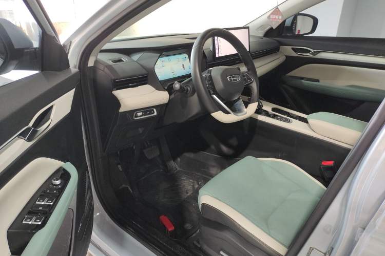 Used Geely Auto Emgrand L HiP 2022 1.5TD-DHT Pro 100KM Super Rui
