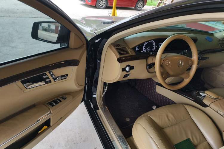 Used Mercedes-Benz S-Class 2012 S 300 L Business-Class Grand Edition Driver Seat