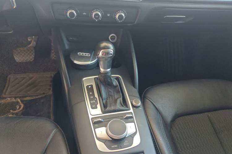 Used Audi A3 2018 30th Anniversary Edition Limousine 35 TFSI Fashion Model
