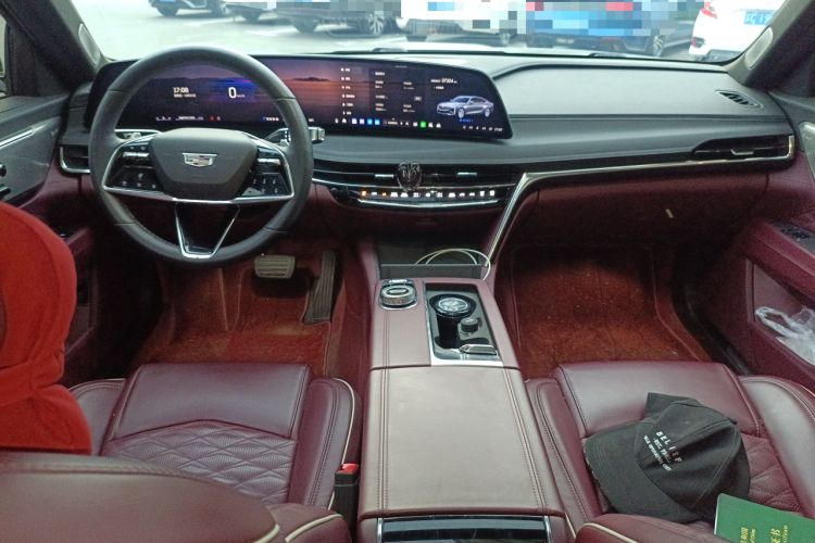 Used Cadillac CT6 2023 28T Prestige Model Center Console