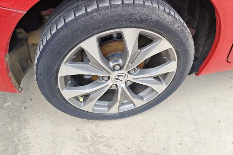 Used Honda Civic 2013 10th Anniversary 1.8L Automatic Luxury Edition Right Rear Wheel Hub