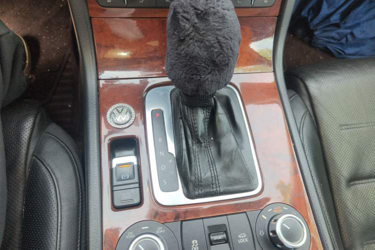 Used Volkswagen Touareg 2011 3.0 TSI High-End Version