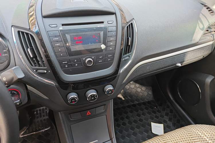 Used MG 5 2012 1.5L Manual Elite Edition
