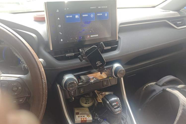 Used Toyota RAV4 2021 Dual-Engine 2.5L E-CVT Four-Wheel Drive Elite PLUS Edition Audio And AC Panel