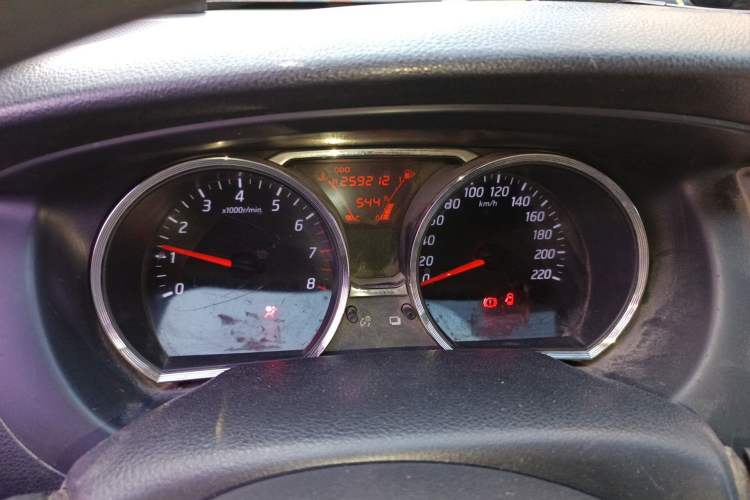 Used Nissan Livina 2013 1.6XE Manual Comfort Edition Instrument Cluster