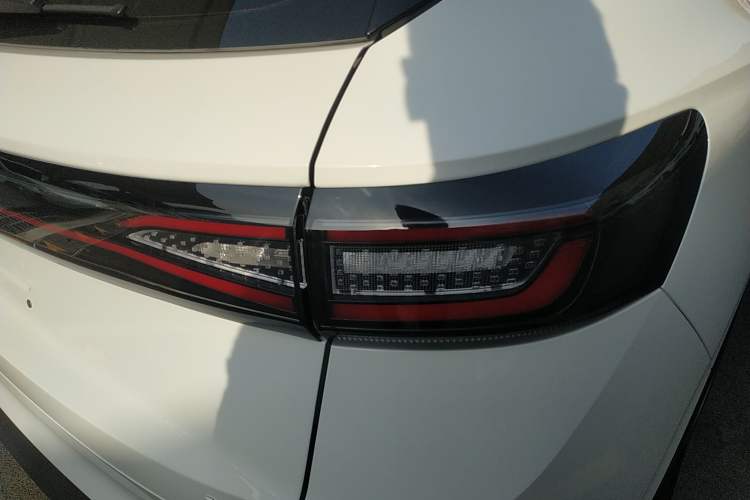 Used Volkswagen ID.4 X 2025 Smart Edition Outstanding Model
