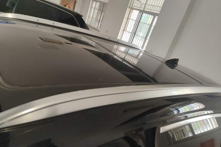 Used Cadillac XT4 2022 28T Two-Wheel-Drive Luxury Version