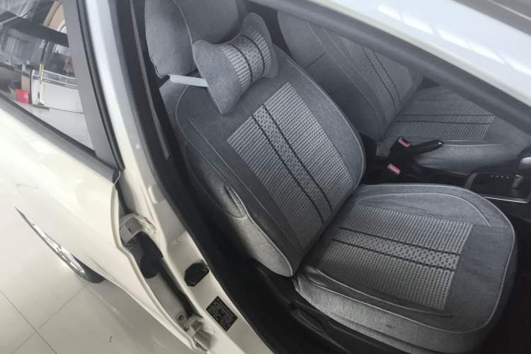 Used Ford Fiesta 2013 Hatchback 1.5L Automatic Fashion Edition
