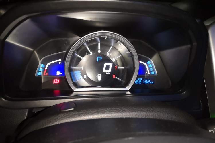 Used Luxgen U6 SUV 2014 1.8T ZhiZun Model
