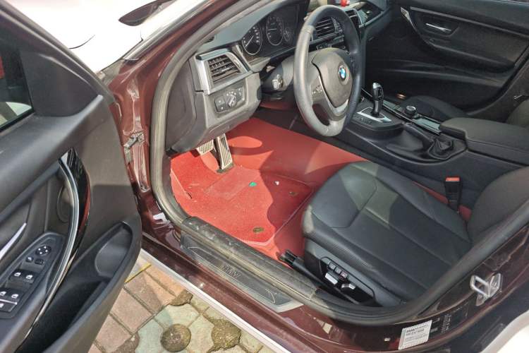 Used BMW 3 Series 2017 320Li Fashion Model
