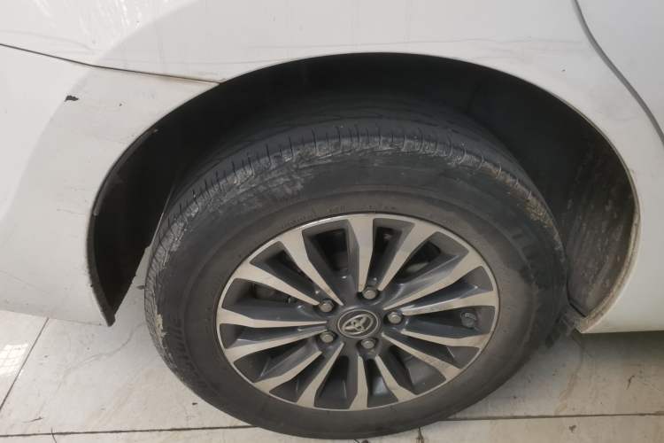 Used Toyota Corolla 2017 Revised Version 1.2T S-CVT GL