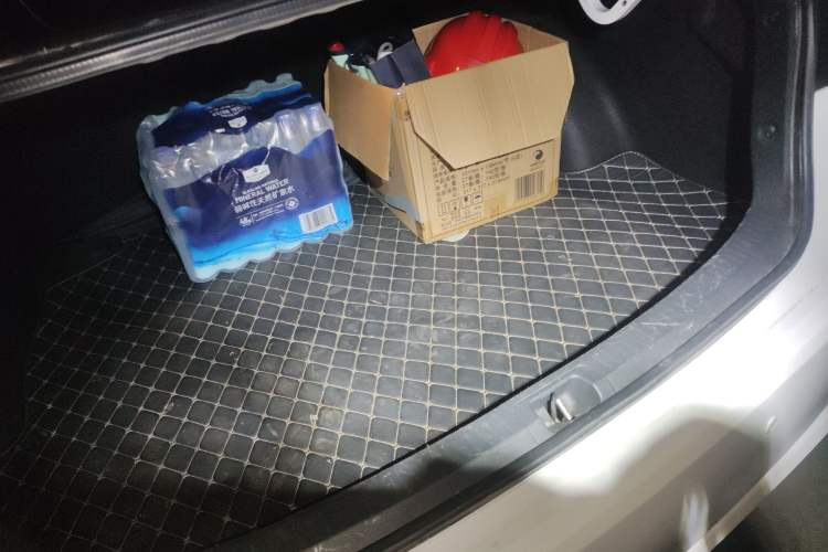 Used Toyota Corolla 2021 Dual-Motor 1.8L E-CVT Elite Edition
