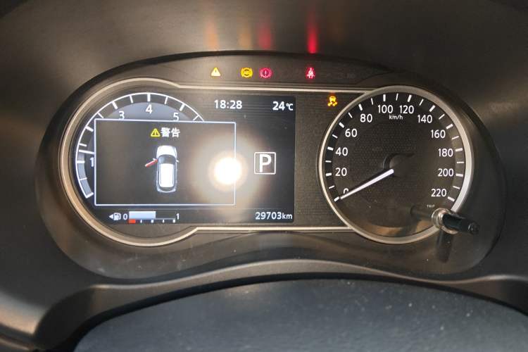 Used Nissan Kicks 2021 1.5L XV CVT Smart Connect Luxury Edition