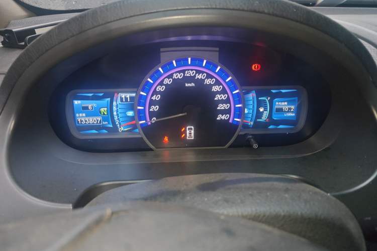 Used BYD S6 2012 2.4L Automatic Luxury Edition
