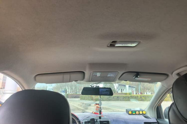 Used Nissan Tiida 2014 1.6L CVT Comfort Model Headliner