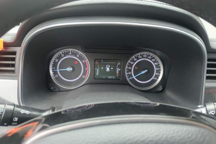 Used Sinotruk VGV U70 2020 1.5T Manual Elite Edition 7-Seater Instrument Cluster