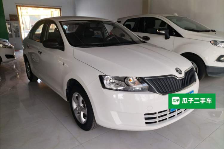 Used Skoda Rapid 2013 1.4L Manual Enjoyment Model
