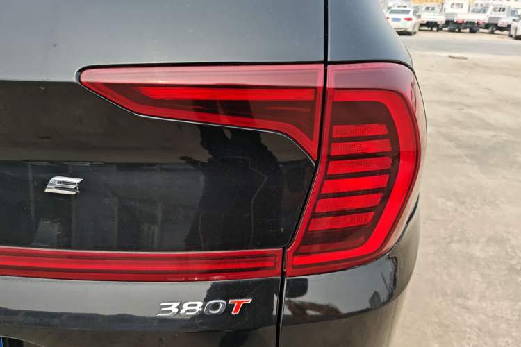 Used Hyundai Santa Fe 2020 380 TGDi Automatic Two-Wheel Drive GLS Luxury Edition
