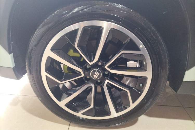 Used JETOUR Shanhai L6 2024 1.5TD DHT ULTRA
