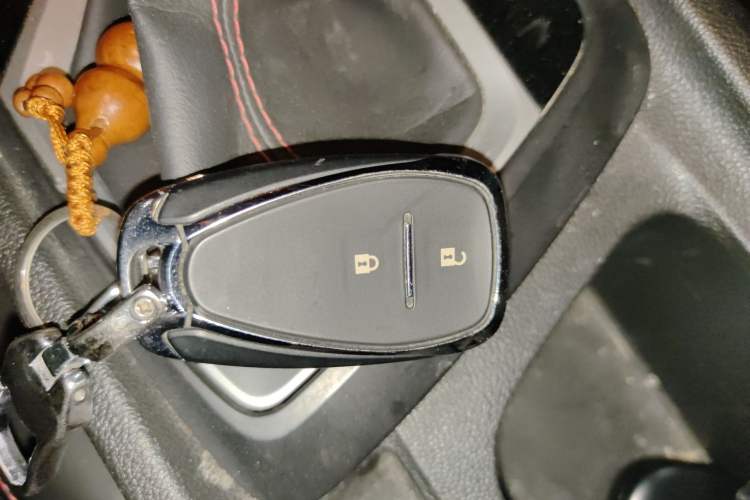 Used Chevrolet Orlando 2019 Redline 530T Automatic Enjoyment Version (5+2 Seating) China VI Vehicle Key