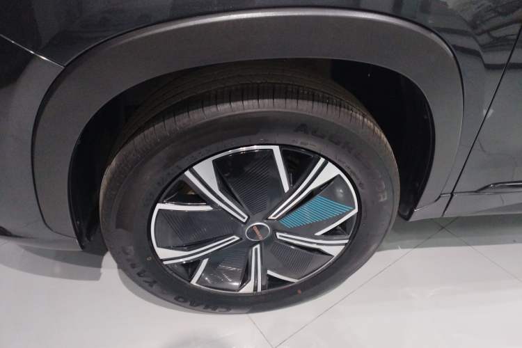 Used EXEED Zhuifeng C-DM 2024 C-DM 1.5TCI 105KM Enjoyment Edition Left Front Wheel Hub