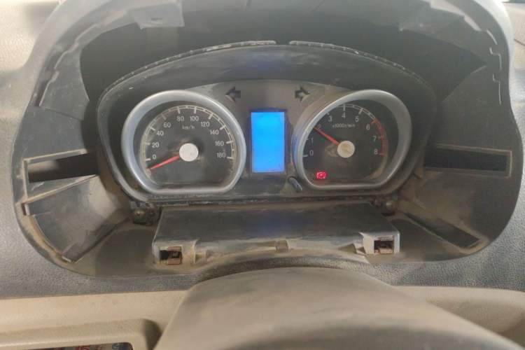 Used Nlmmotor Qiteng M70 2014 1.2L Entry-Level LJ469Q-AE2
