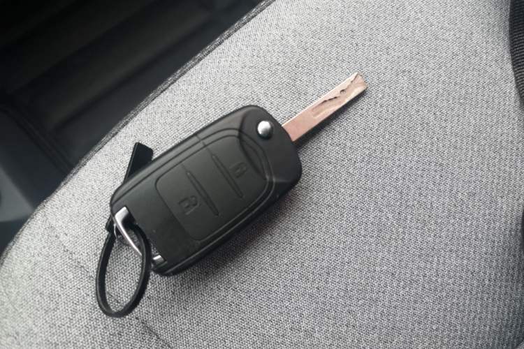 Used Wuling Yangguang 2025 Model 400km Bus Edition—Comfort Edition
