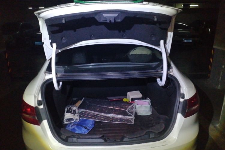 Used Ford Escort 2015 1.5L Automatic Fashion Model Trunk