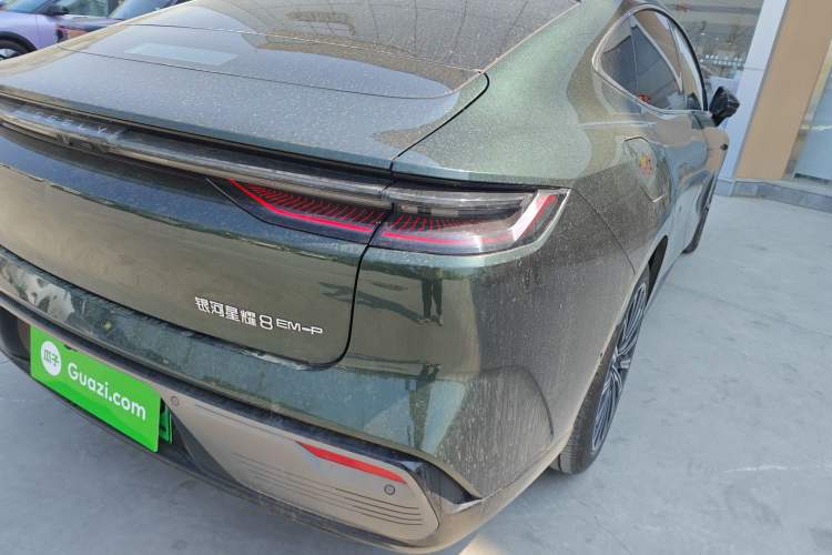 Used Geely Galaxy 8 2025 130km EM-P Starship Edition
