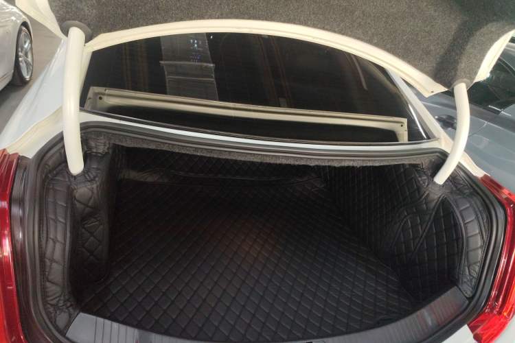 Used Cadillac XTS 2018 28T Tech Edition Trunk