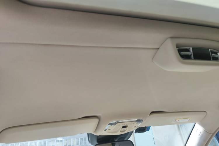 Used Mercedes-Benz V-Class 2016 V 260 L Prestige Extended Edition