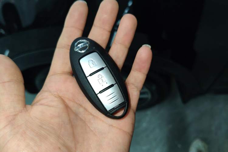 Used Nissan Qashqai 2021 2.0L CVT Luxury Edition Vehicle Key