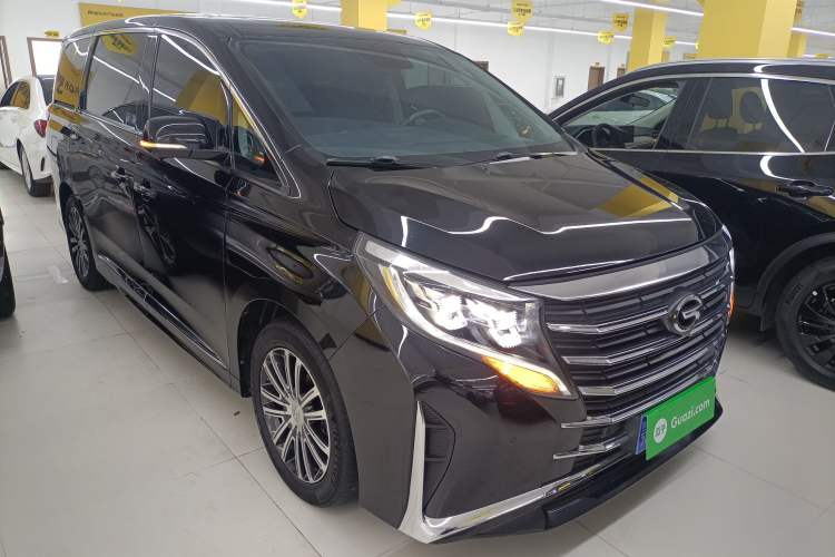 Used GAC Trumpchi M8 2023 Lingxiu Series 390T Ultimate Edition Front Right 45 Deg